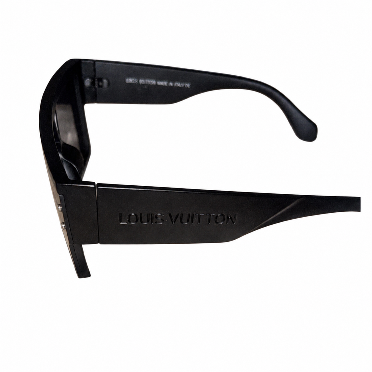 Louis Vuitton Waimea sunglasses, opposite outer temple and full far eartip detail on white.